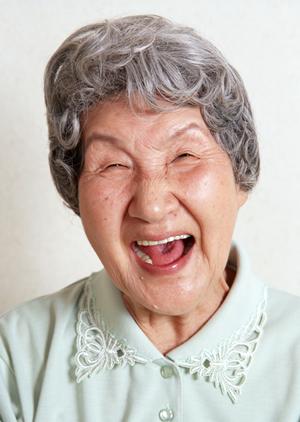 銀歯や被せものが気になる人の為に